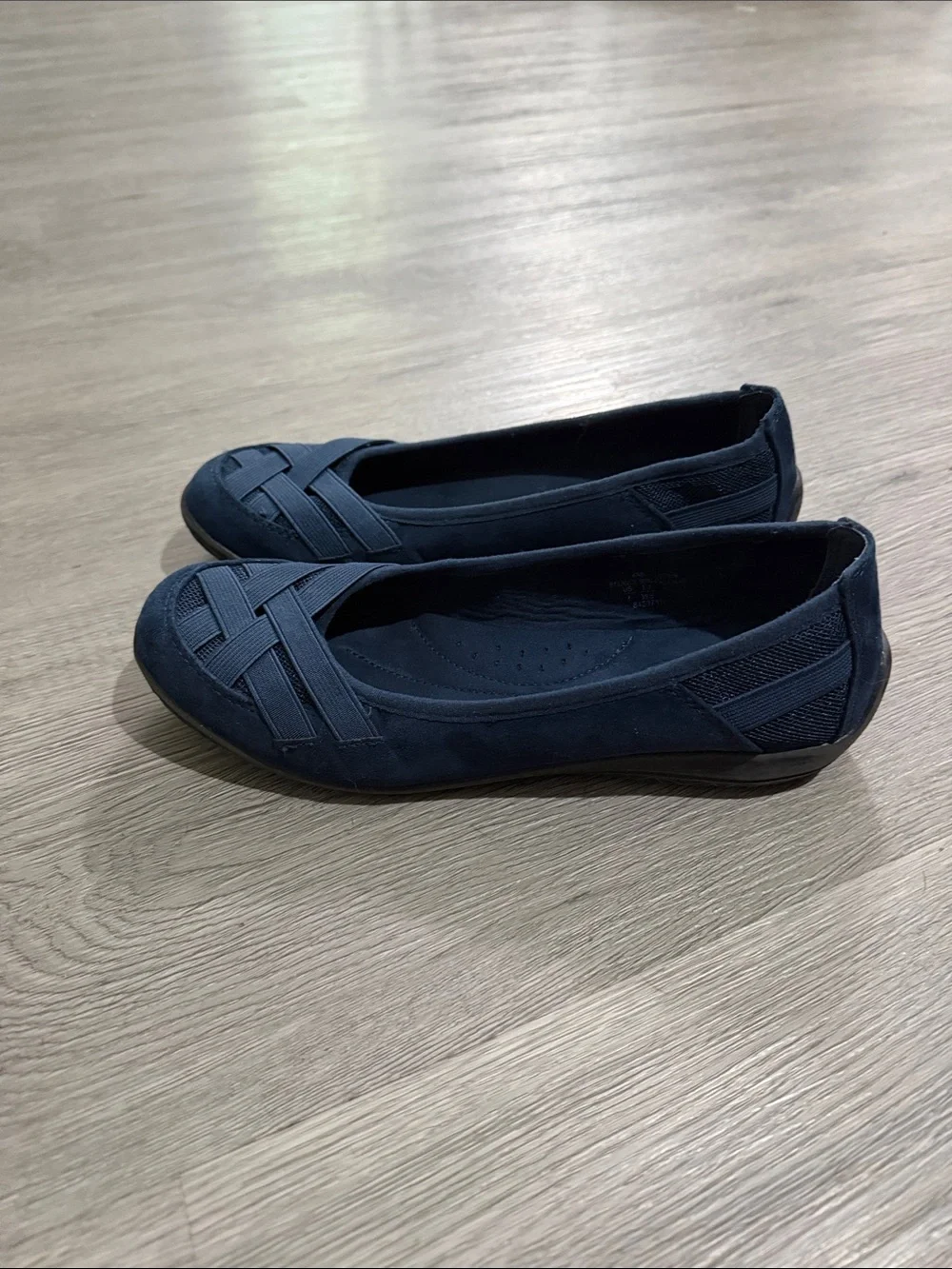 Laura Scott Navy Women's Slip-On Ballet Flats Sz 7 EUC